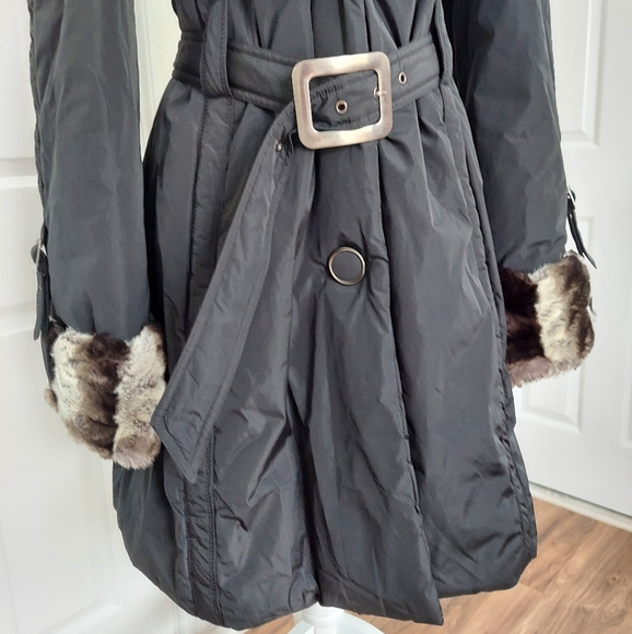 Madre Perla New Jacket, Italy - Picture 5 of 11